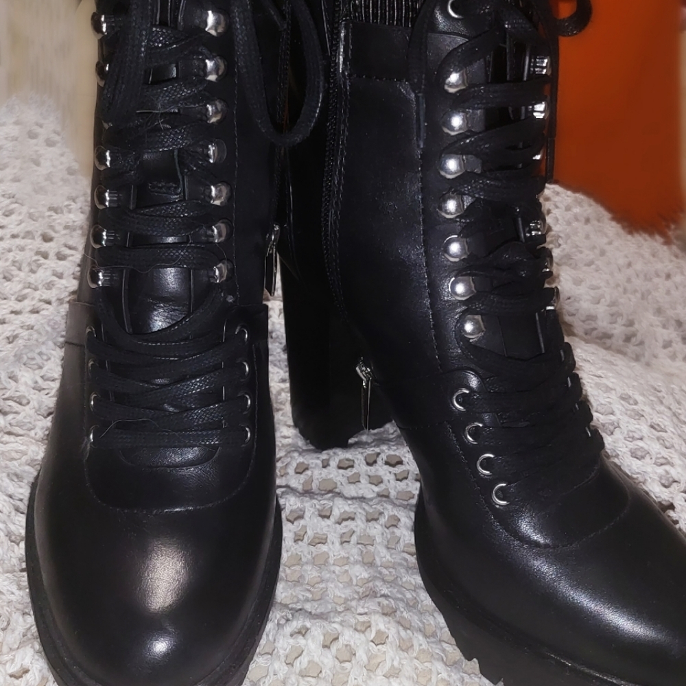 vince camuto